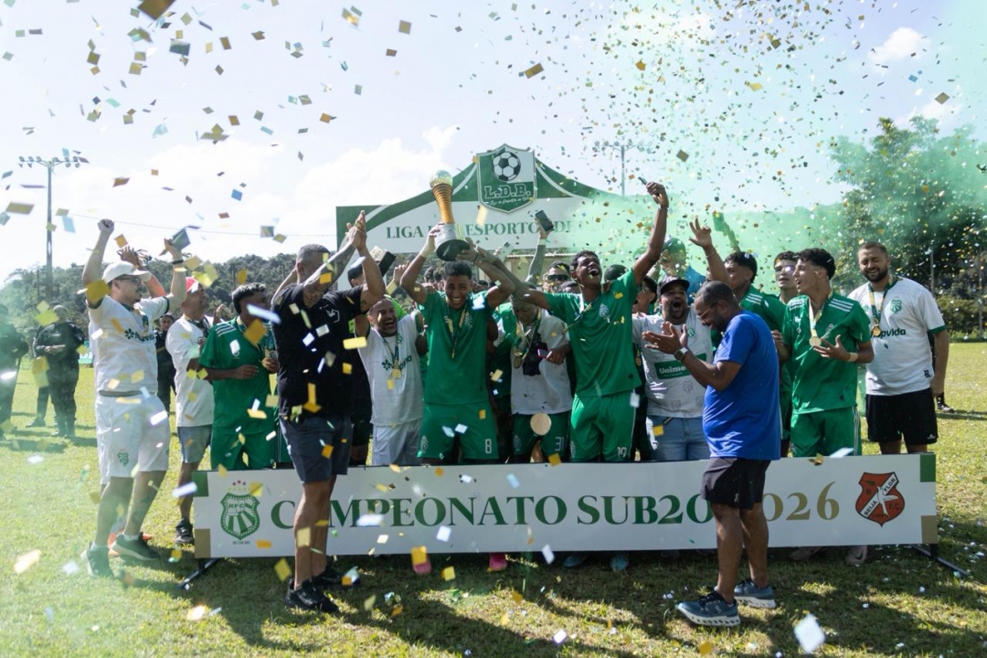 Renascen�a conquista o t�tulo do Campeonato Betinense Sub-20 nos p�naltis